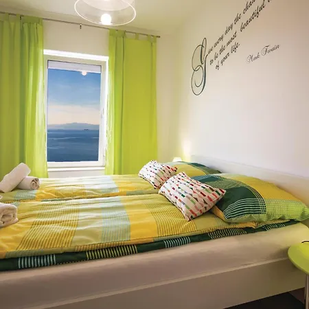 Amazing In Apartman *