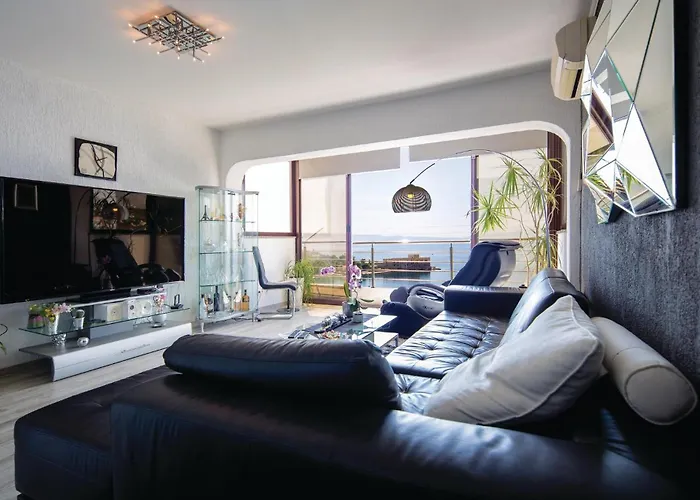 Amazing In Apartman *